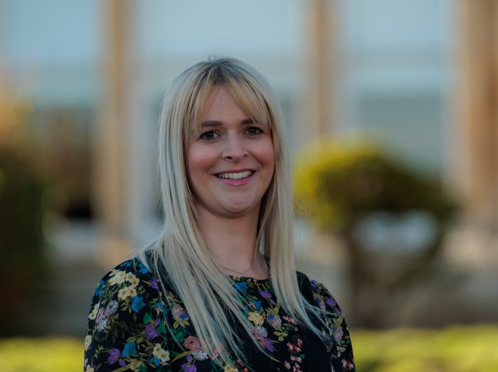 Head and shoulders photo of Emma Holness